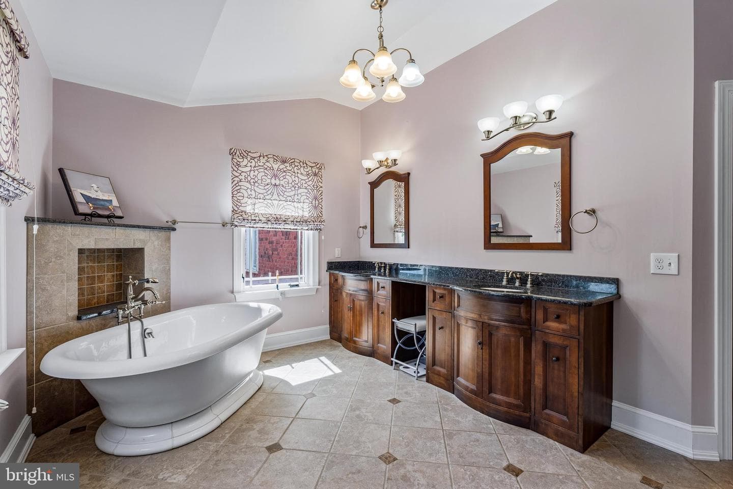 36 Appleton Road photo 32