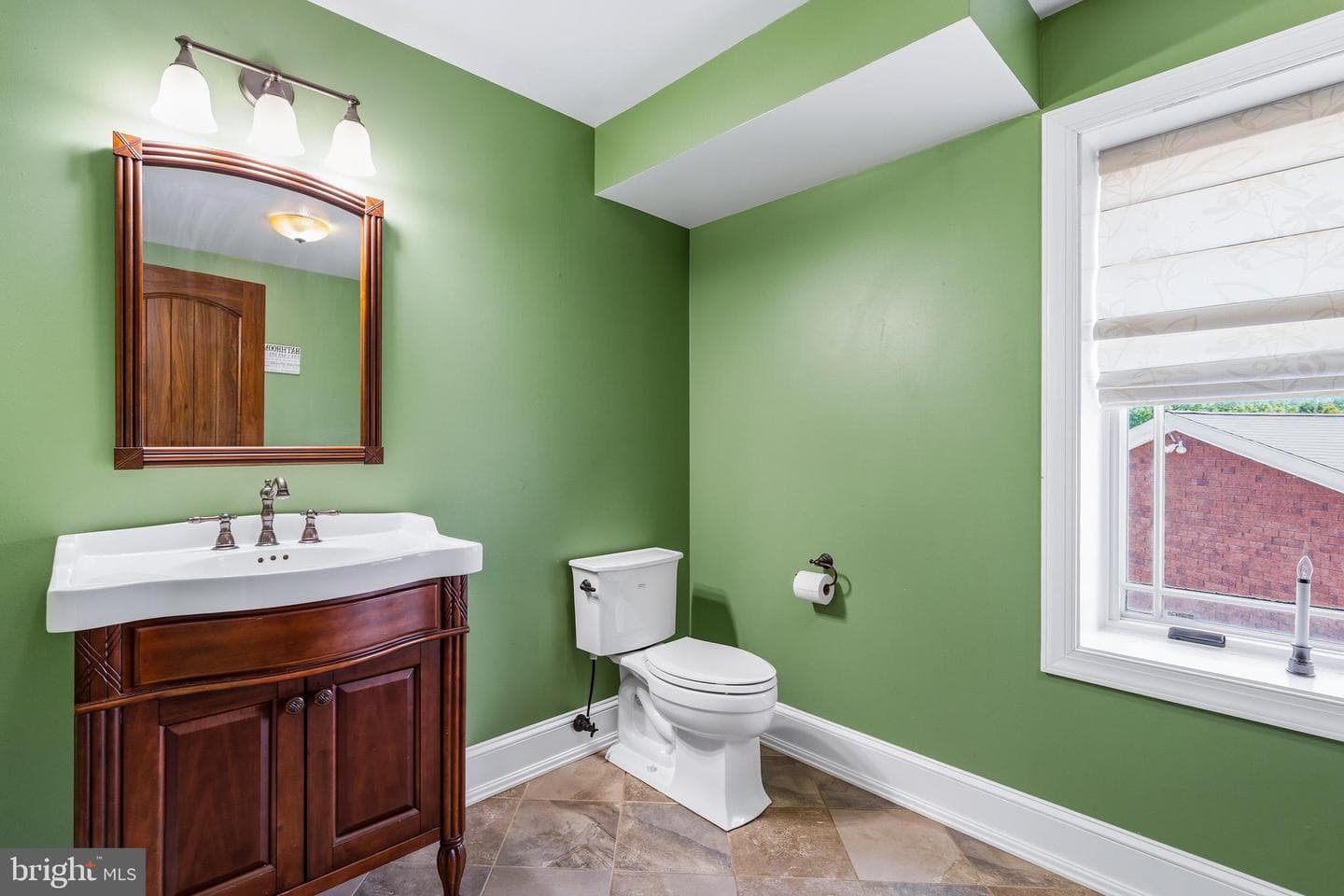 36 Appleton Road photo 34