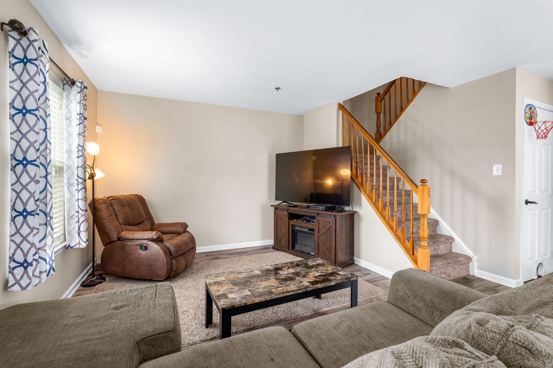 315 Buttonwoods Road photo 6