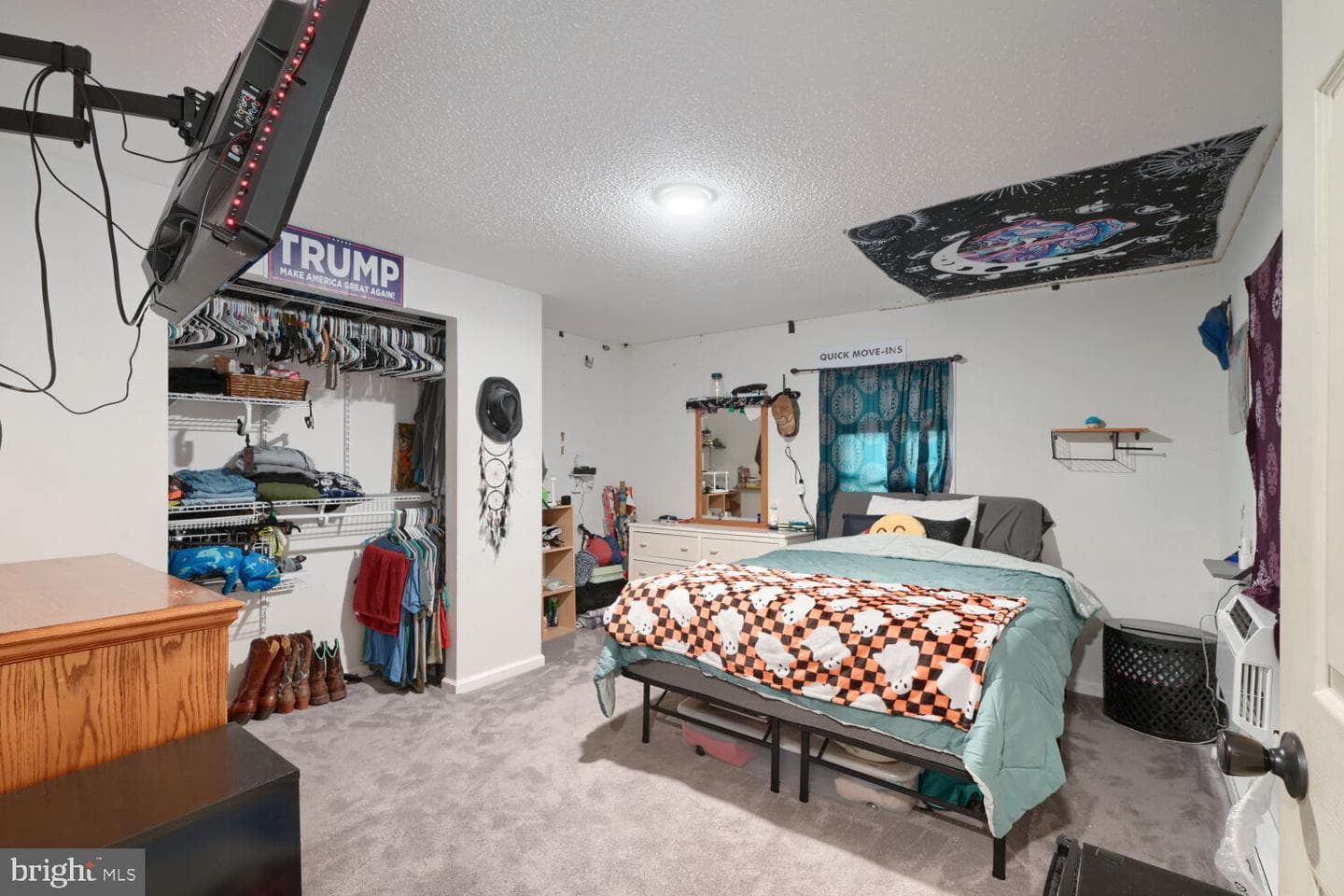 107 Michigan Court photo 16