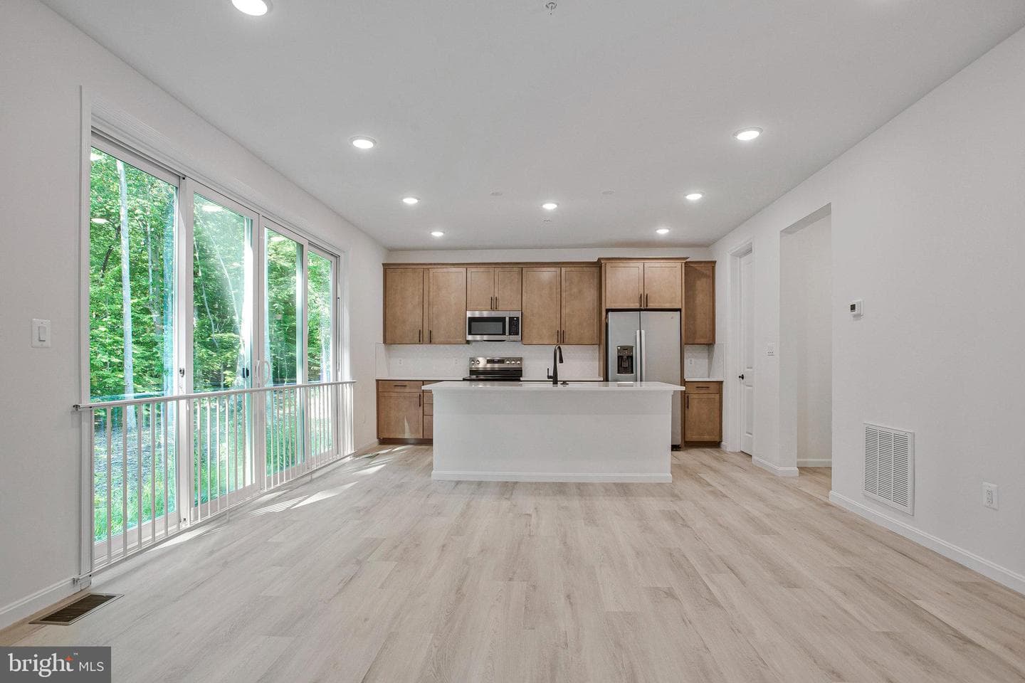 112 Catalpa Drive photo 12