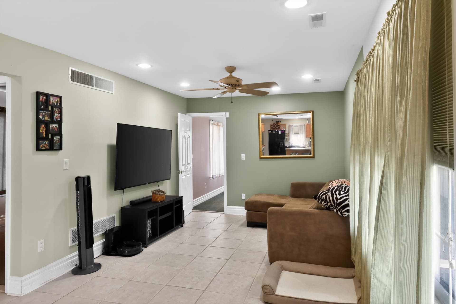 28 Beechwood Street photo 10