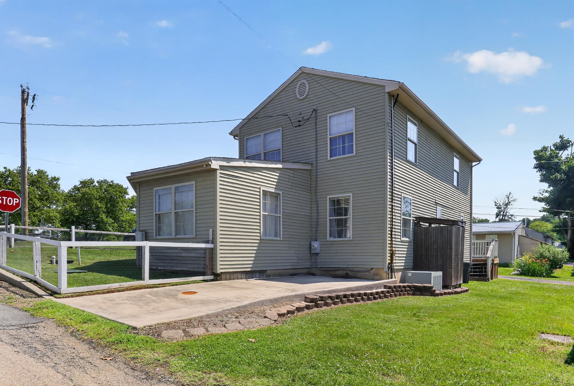 28 Beechwood Street photo 6