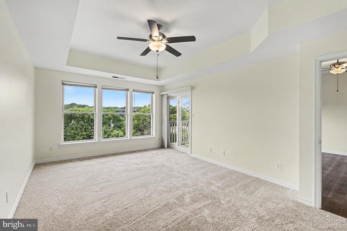231 Roundhouse Drive #3i photo 13