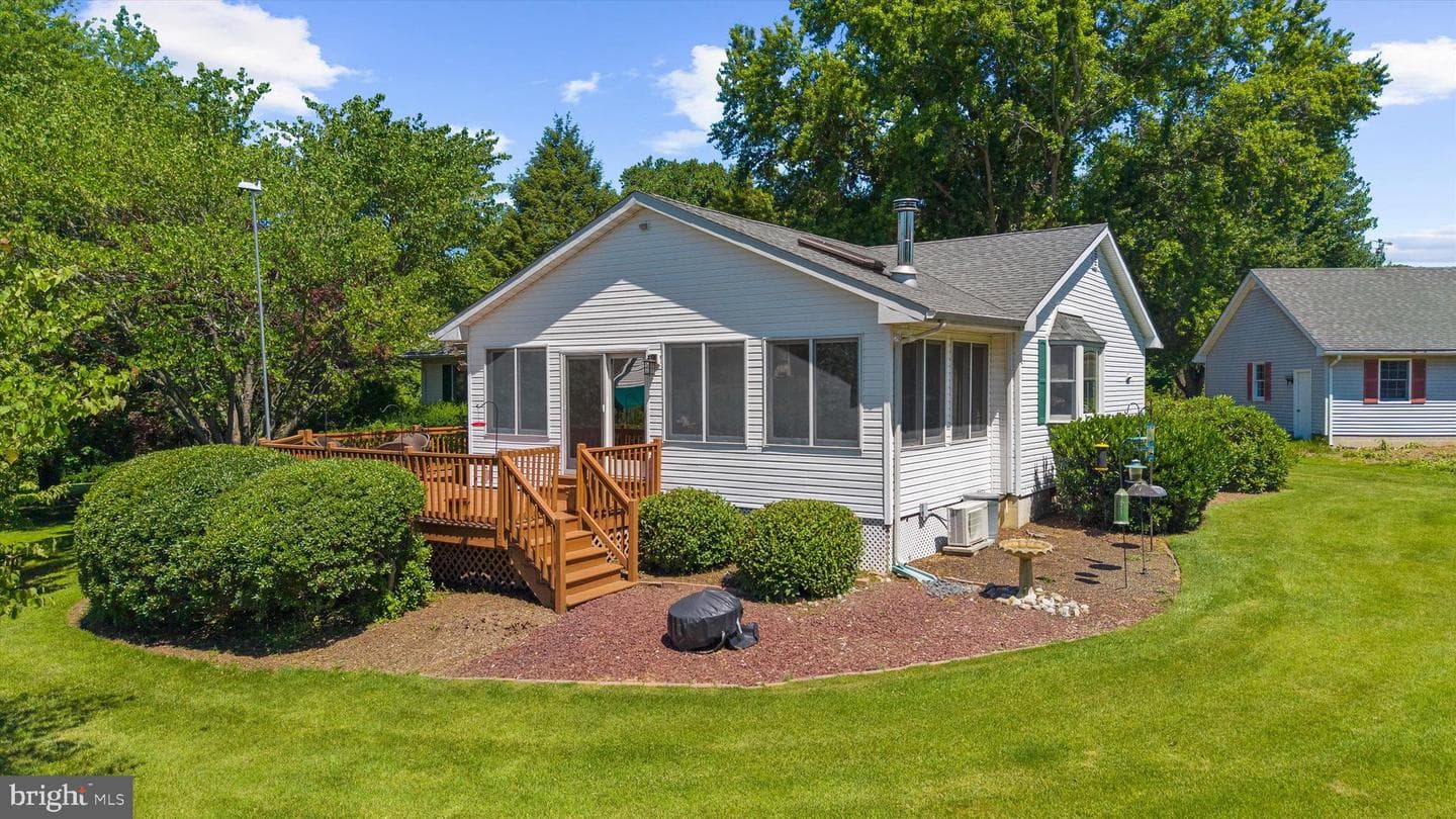 224 Tockwogh Drive photo 45