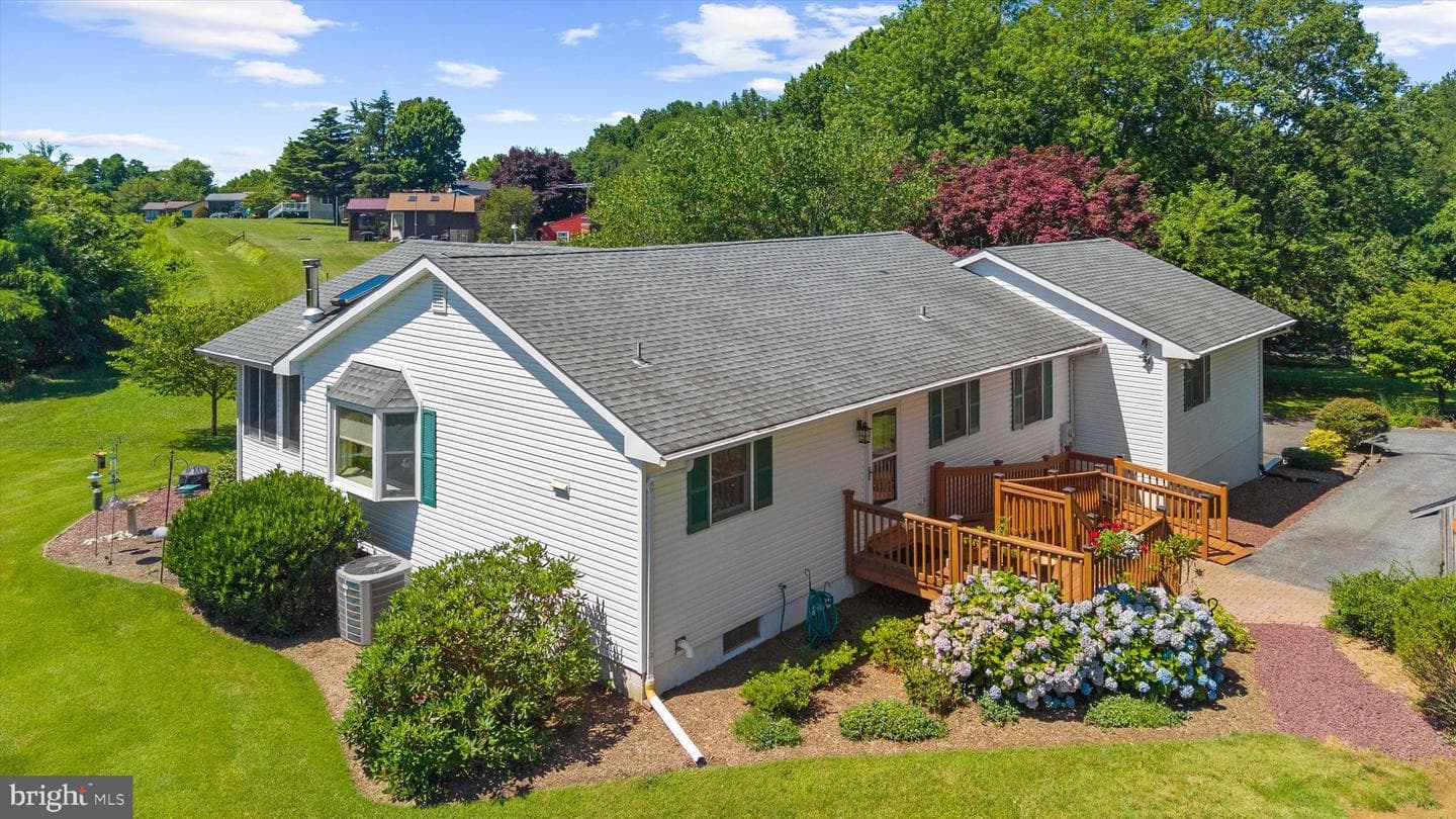 224 Tockwogh Drive photo 5