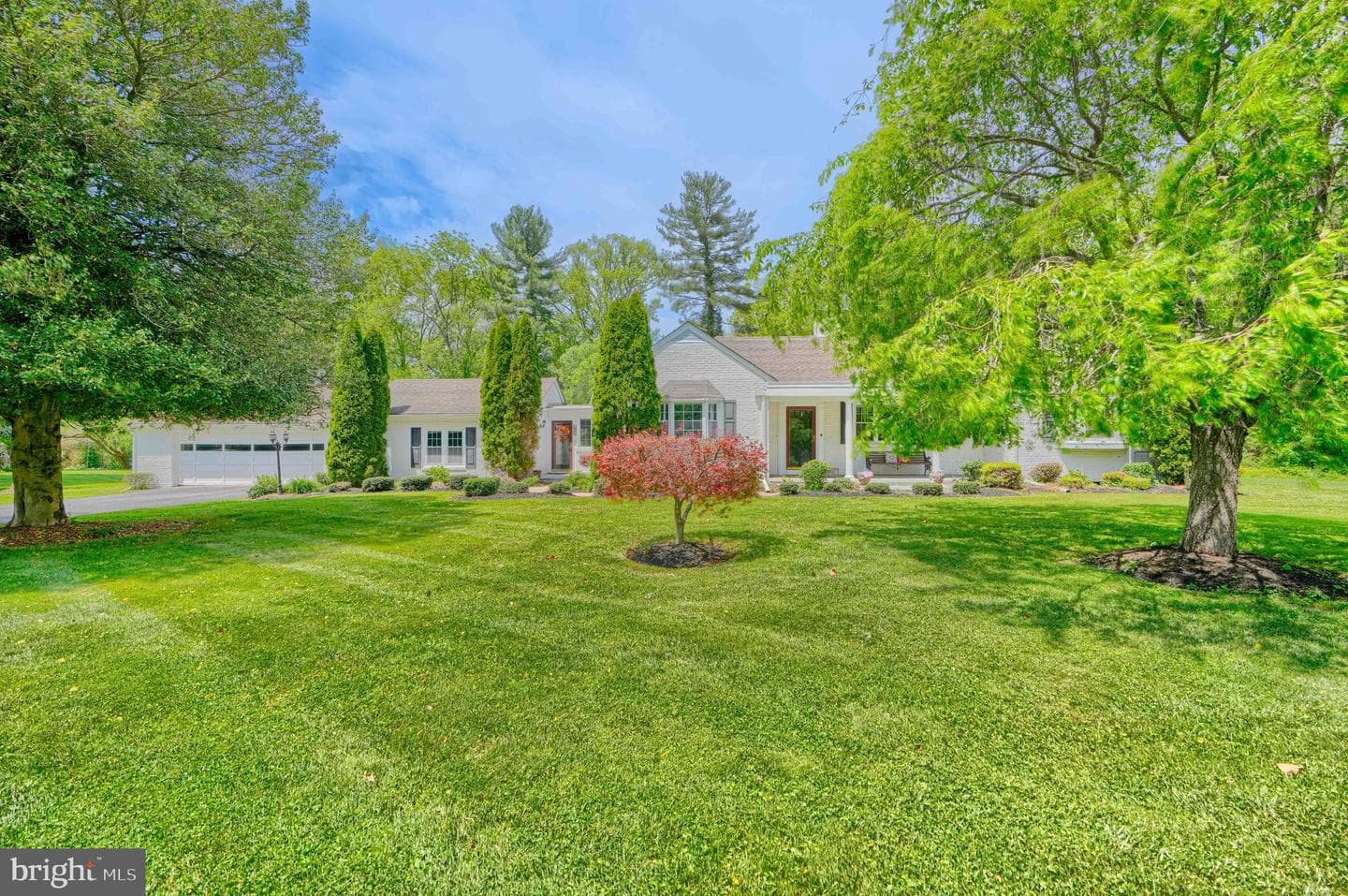 199 Riverside Drive photo 54
