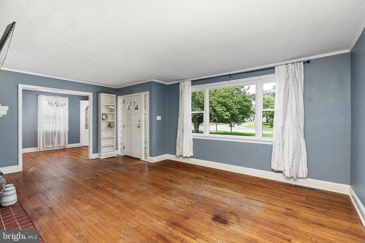 402 Park Place photo 3