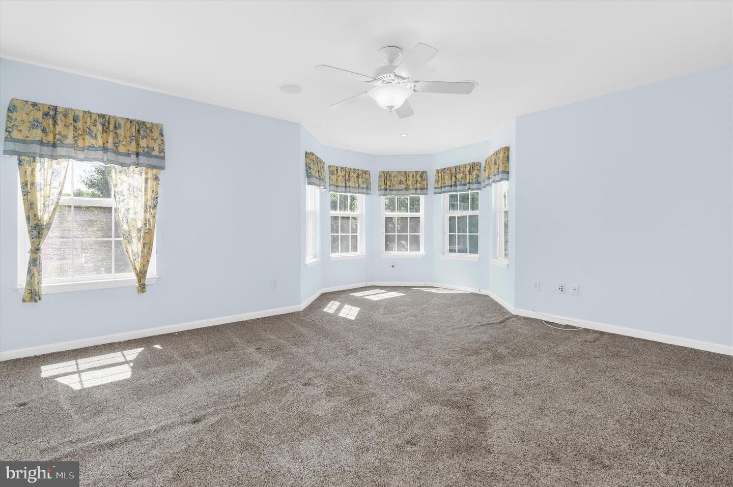 213 Ariel Avenue photo 29