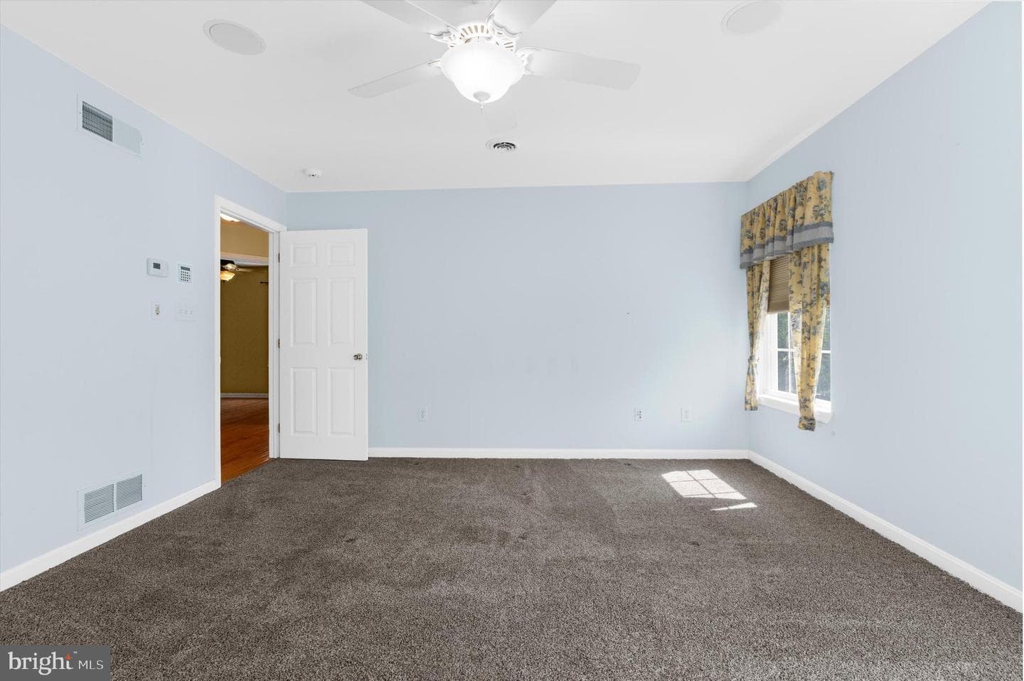213 Ariel Avenue photo 31