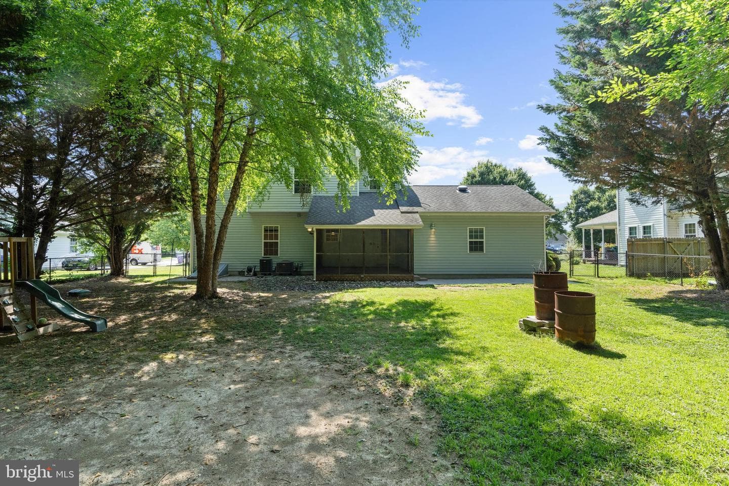 213 Ariel Avenue photo 48