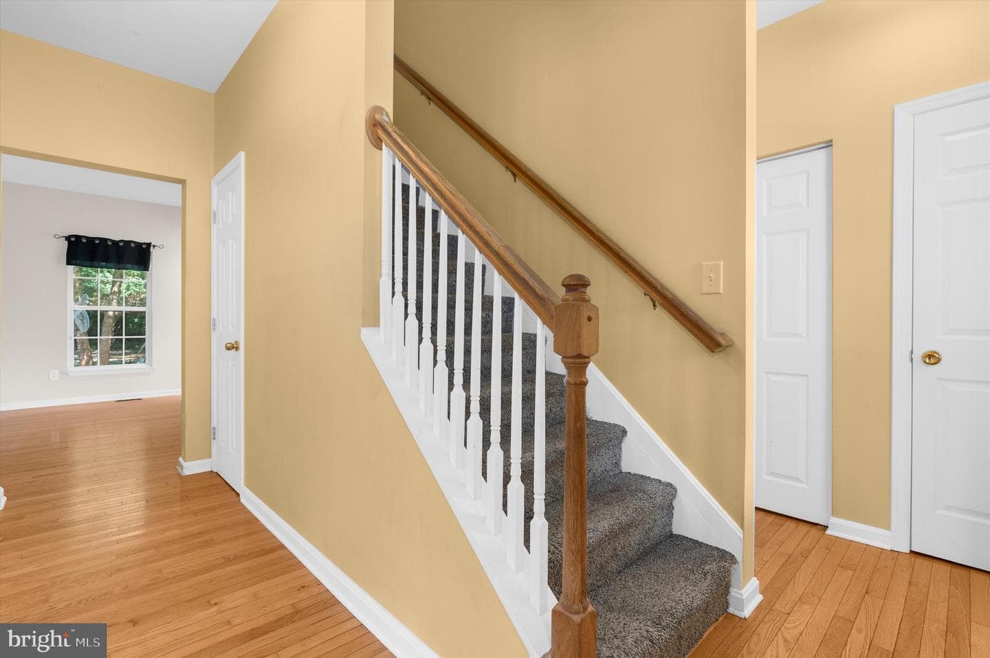 213 Ariel Avenue photo 8