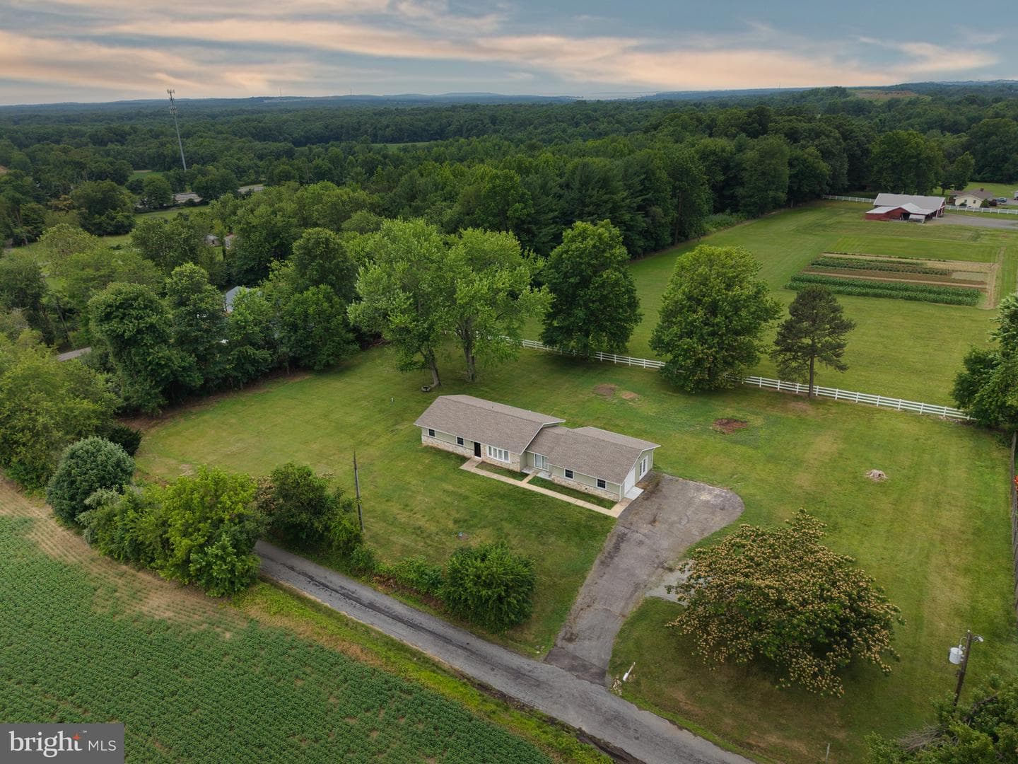 61 N Rth Simpers Road, Elkton