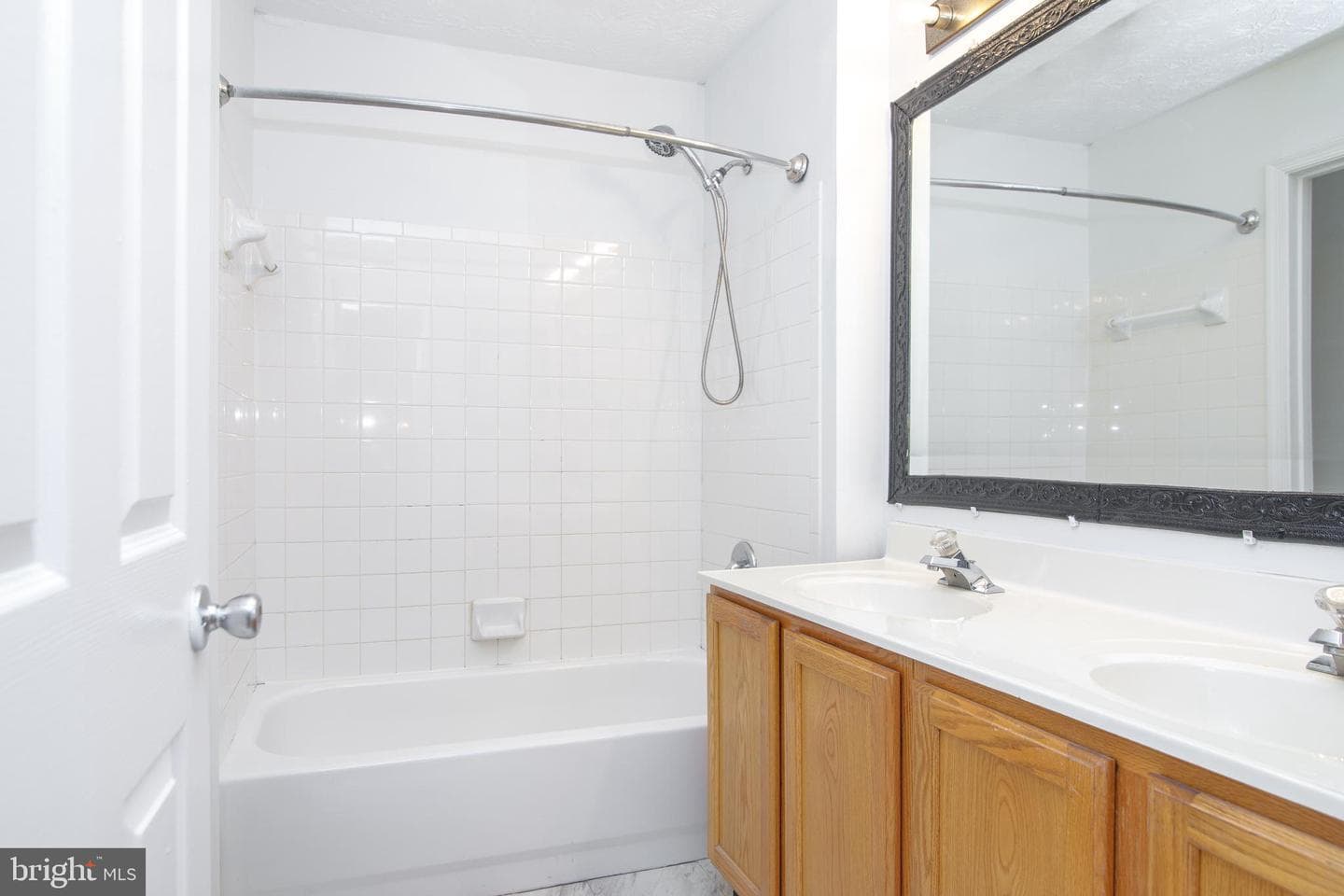503 Buttonwoods Road photo 16