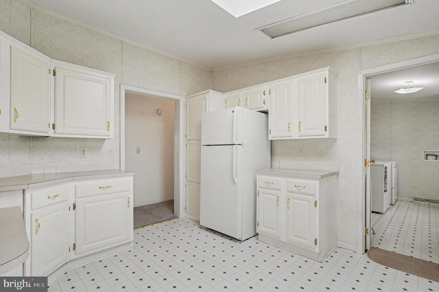 73 Woods Way photo 10