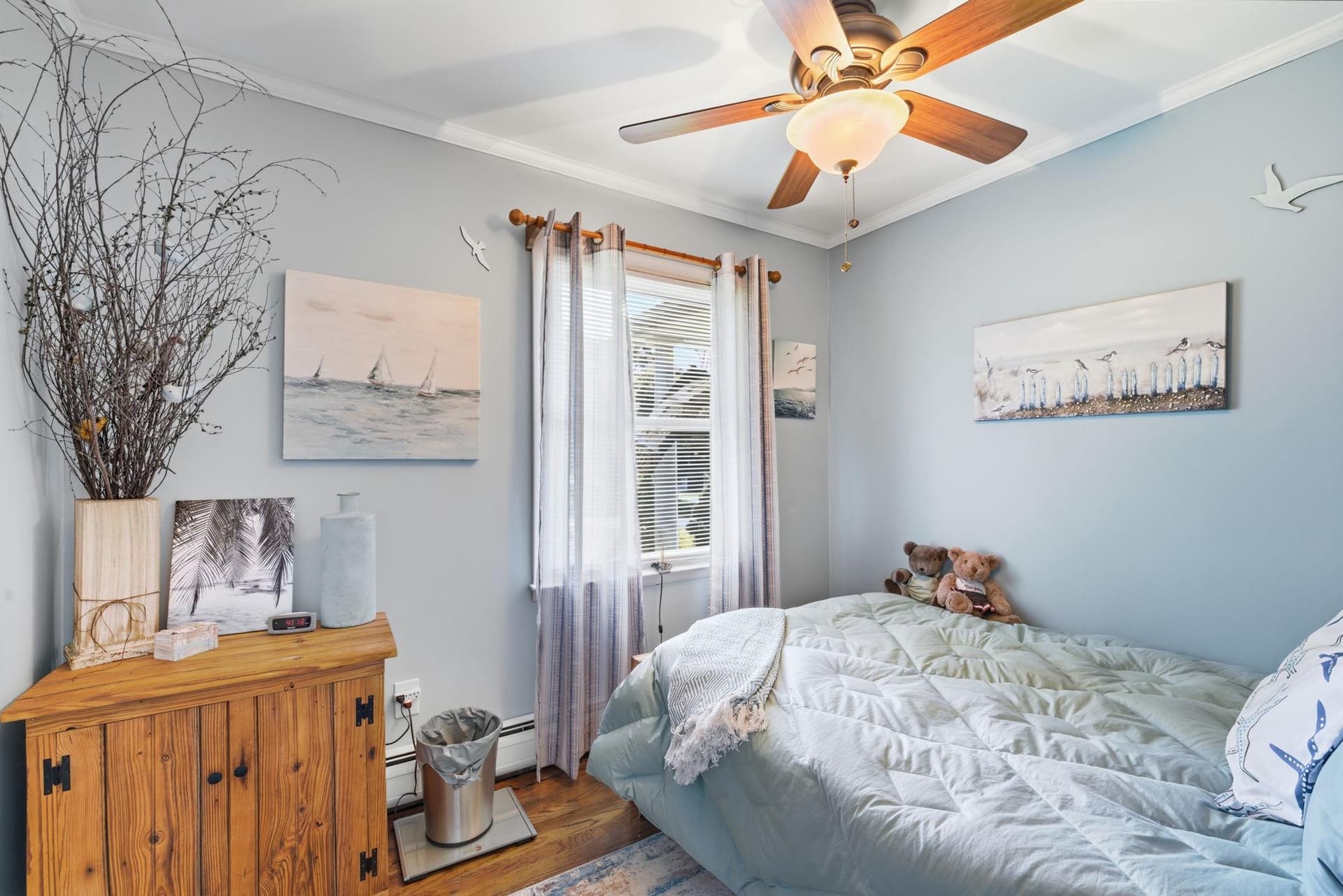 55 Midway photo 27