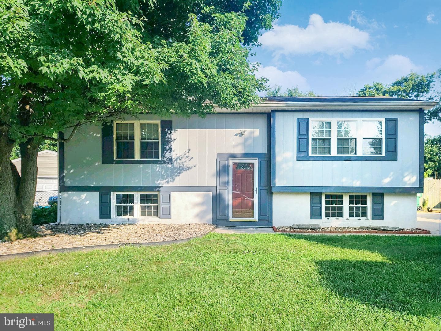 121 S Tartan Drive photo 1