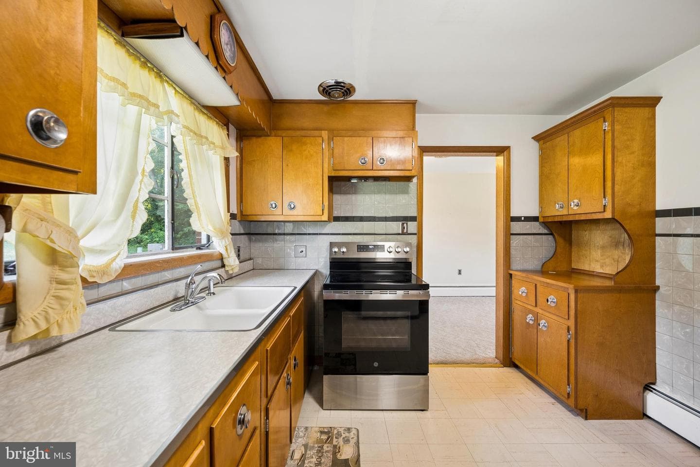 30 Coulter Lane photo 17