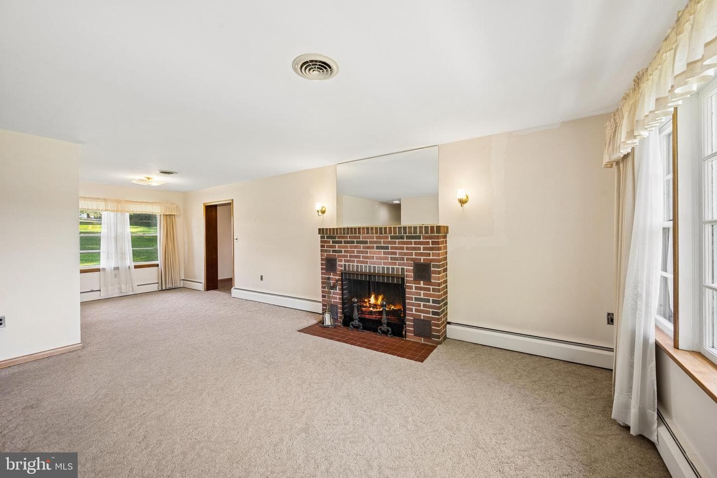 30 Coulter Lane photo 9