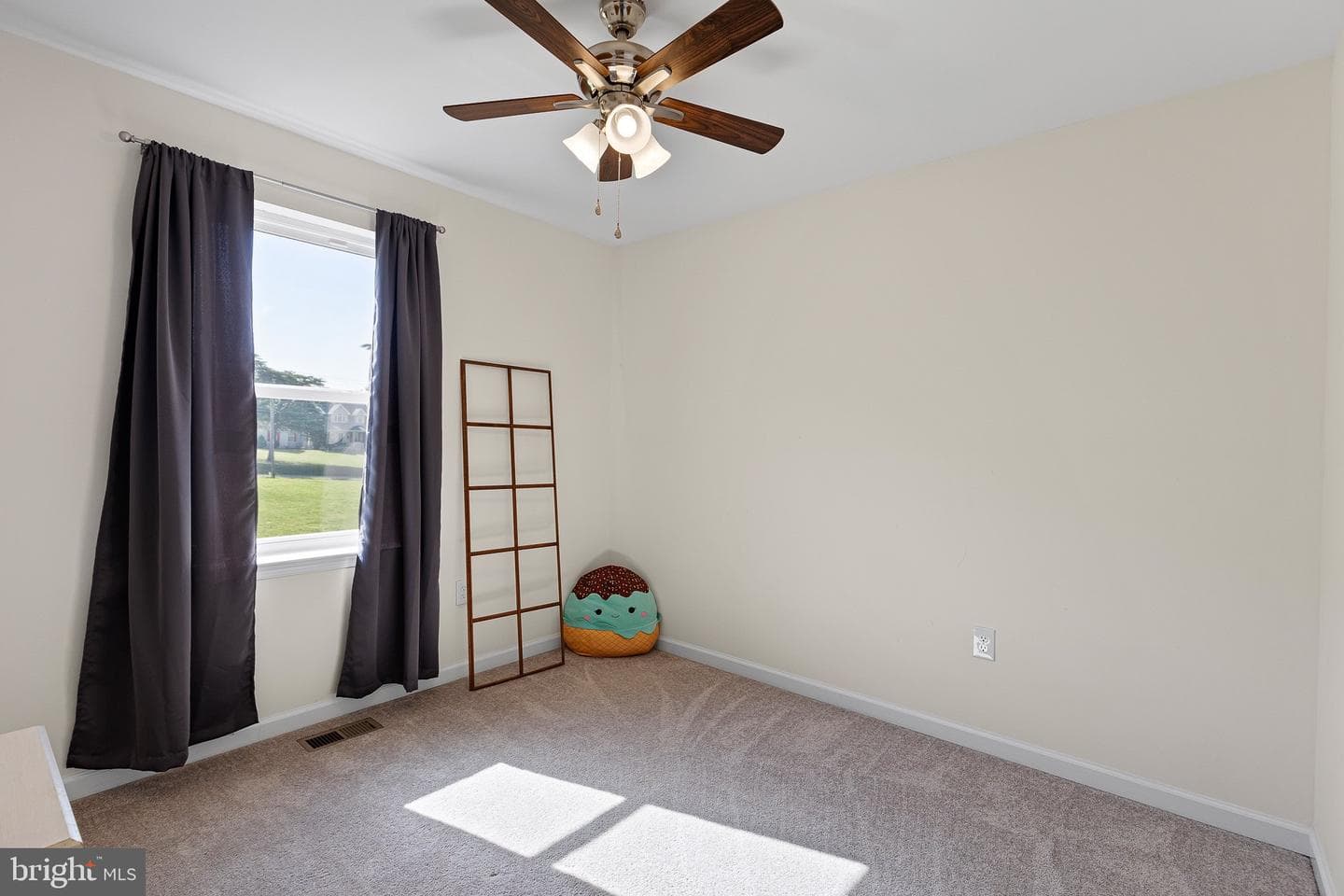 789 Oldfield Point Road photo 15