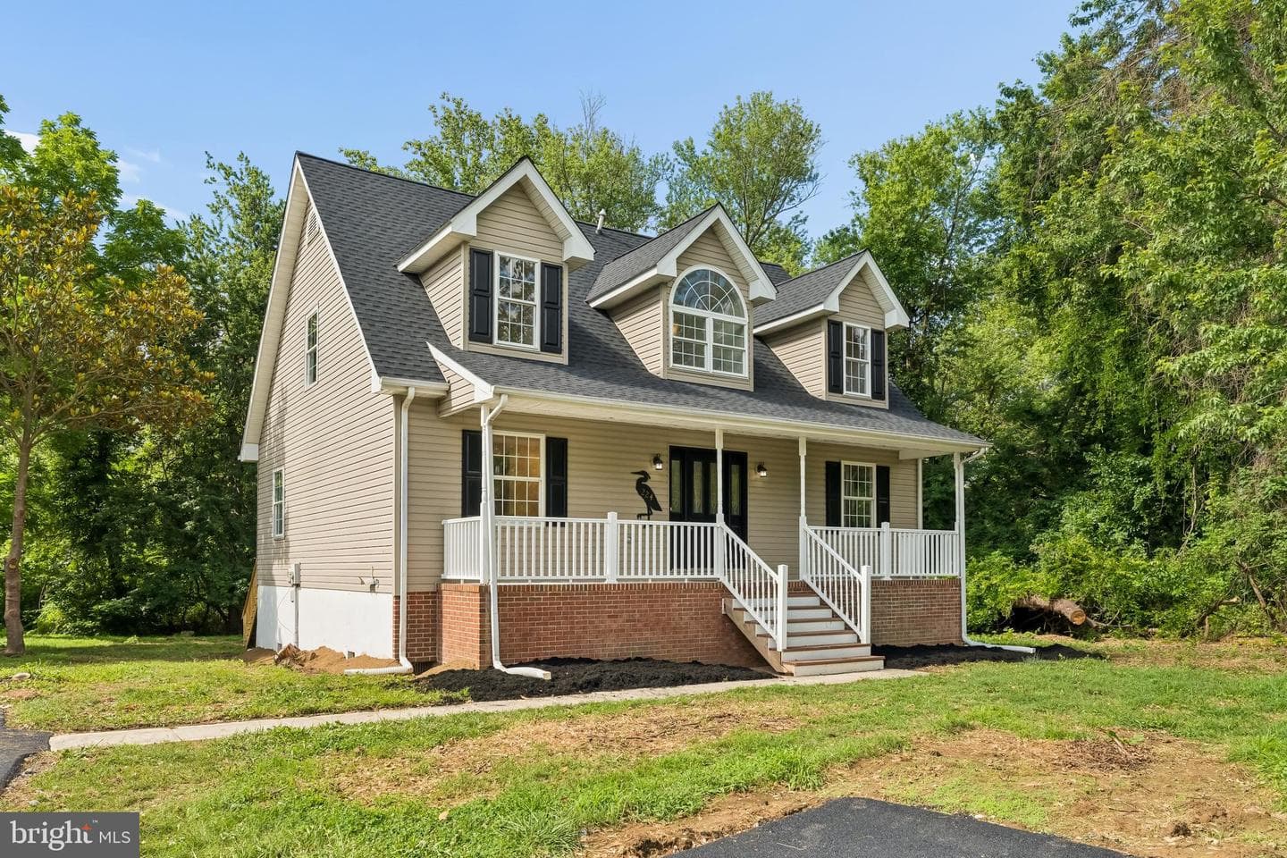 224 W Cecil Avenue photo 4