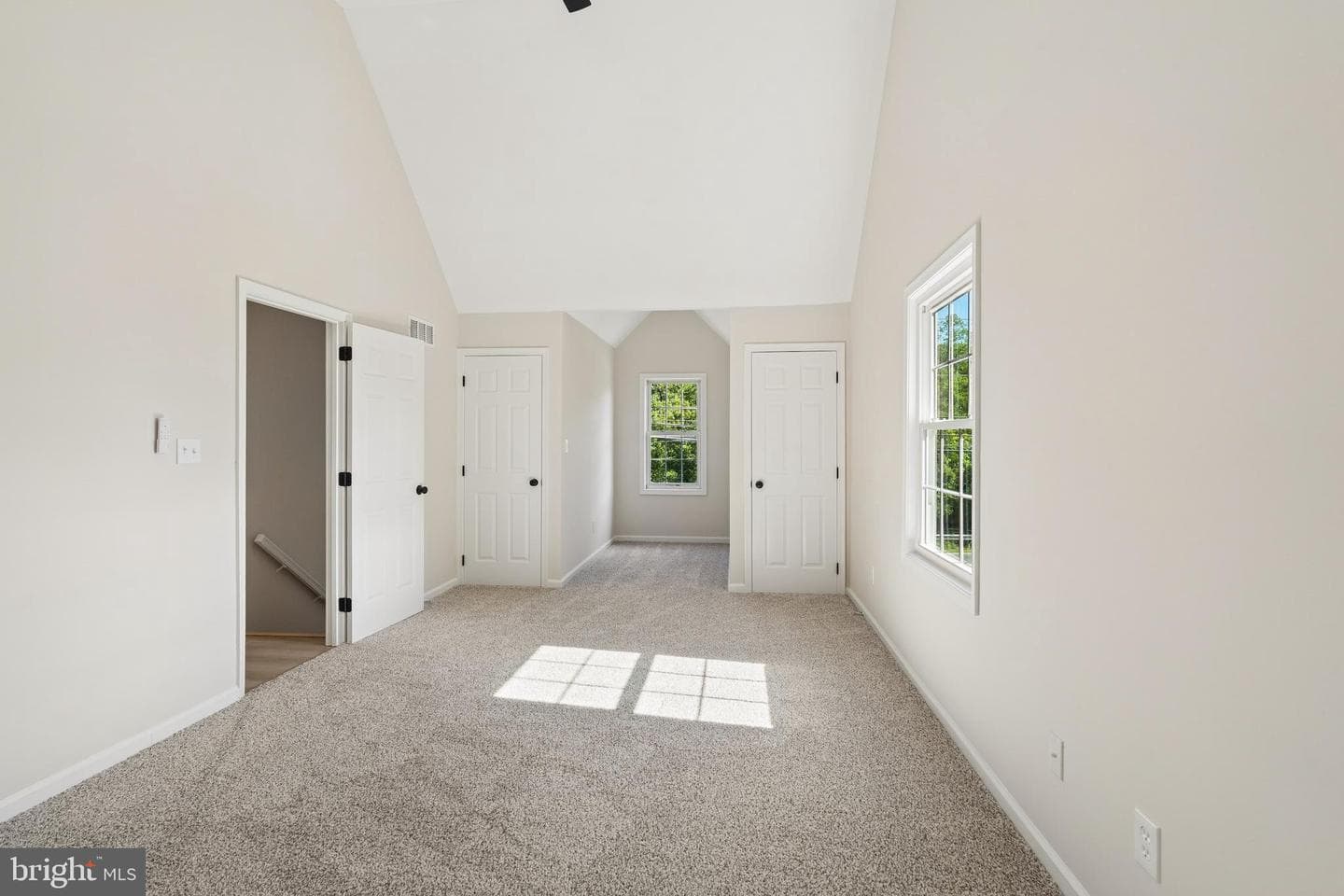 224 W Cecil Avenue photo 49