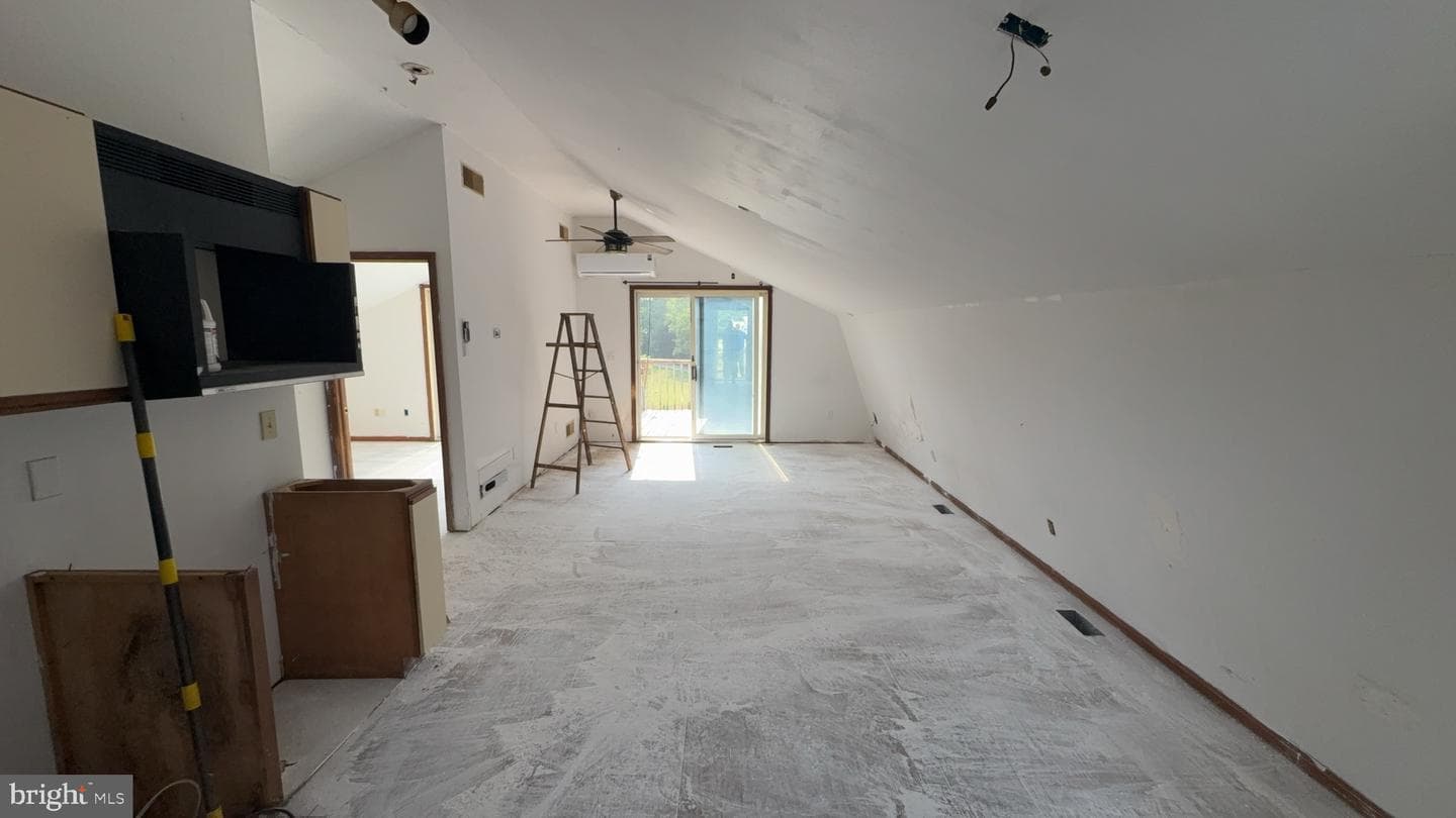 398 Brewster Bridge Road photo 17
