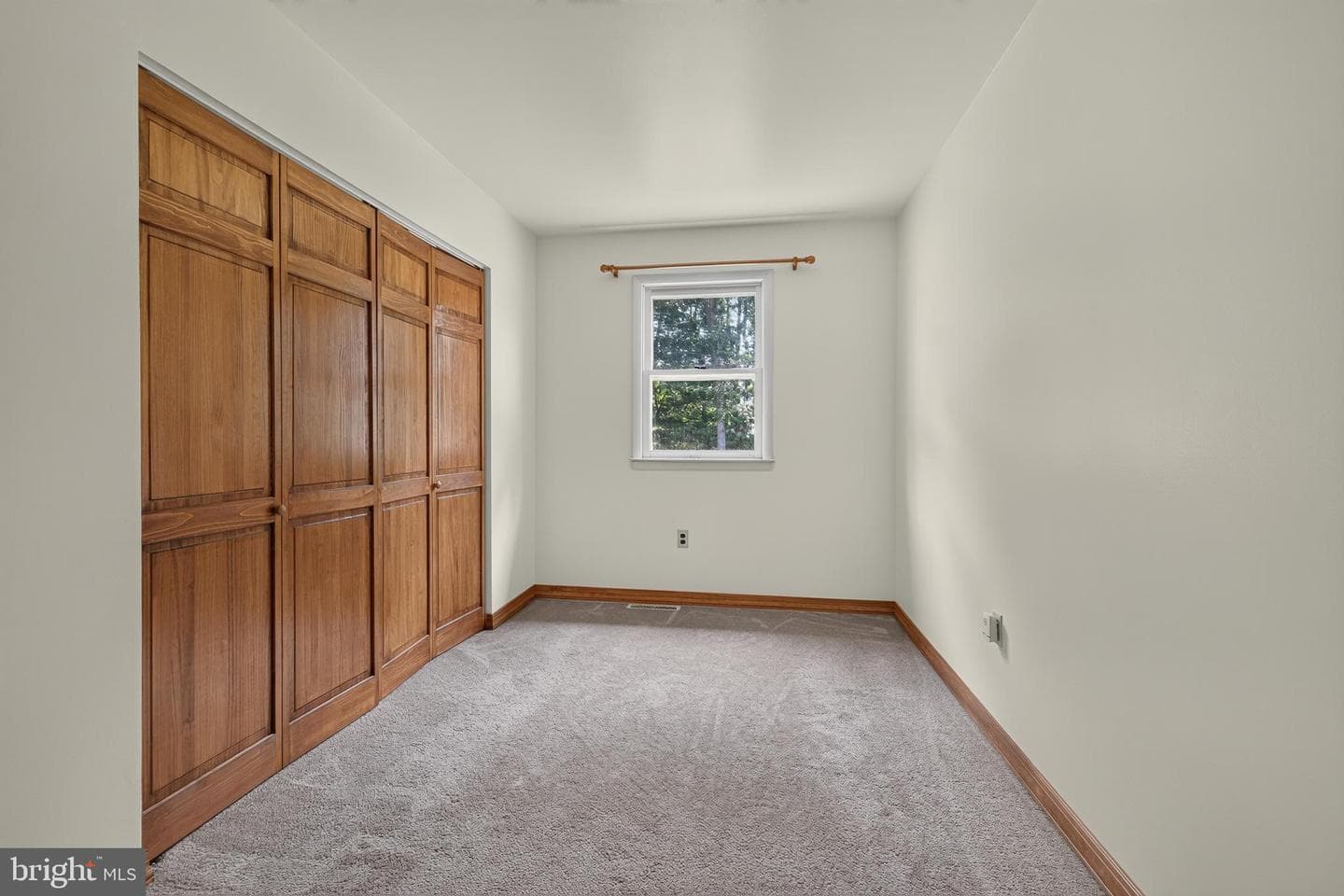 115 Brantwood Drive photo 21