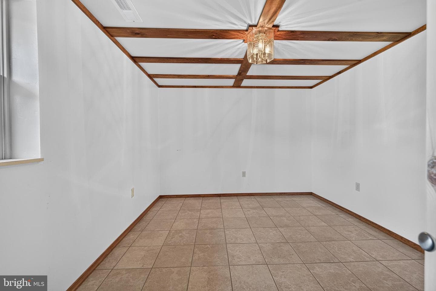 115 Brantwood Drive photo 24