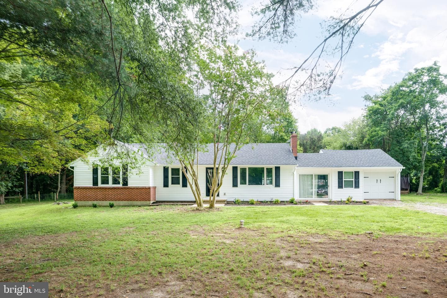 48 Hessey Lane photo 1