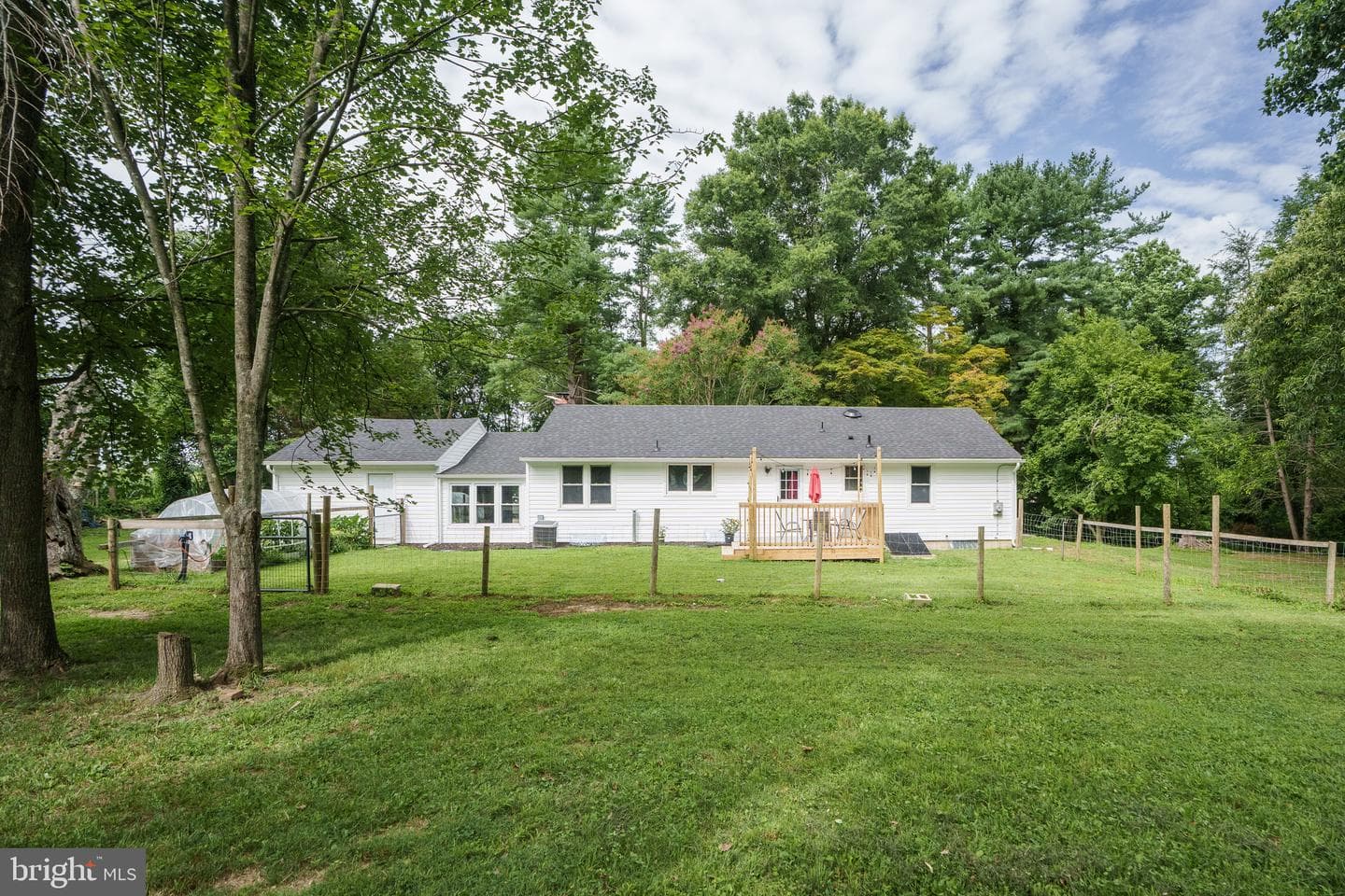 48 Hessey Lane photo 16