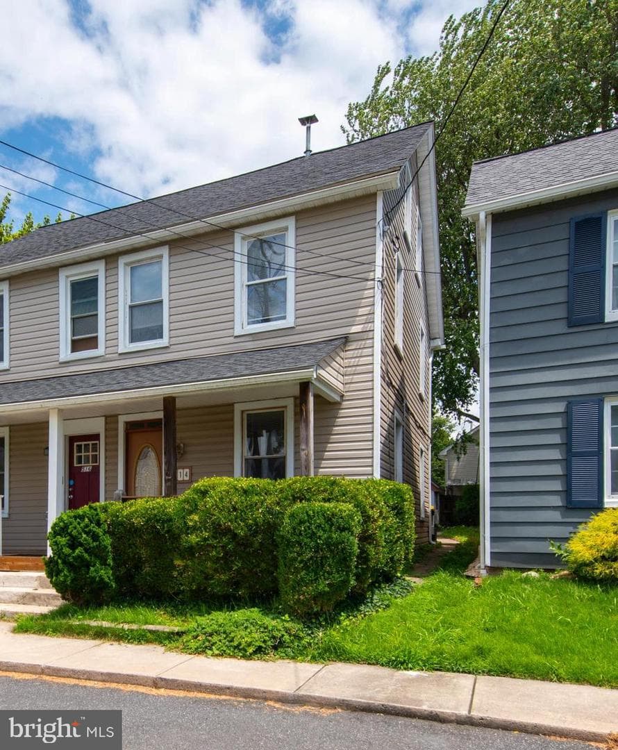 514 Front Street photo 1