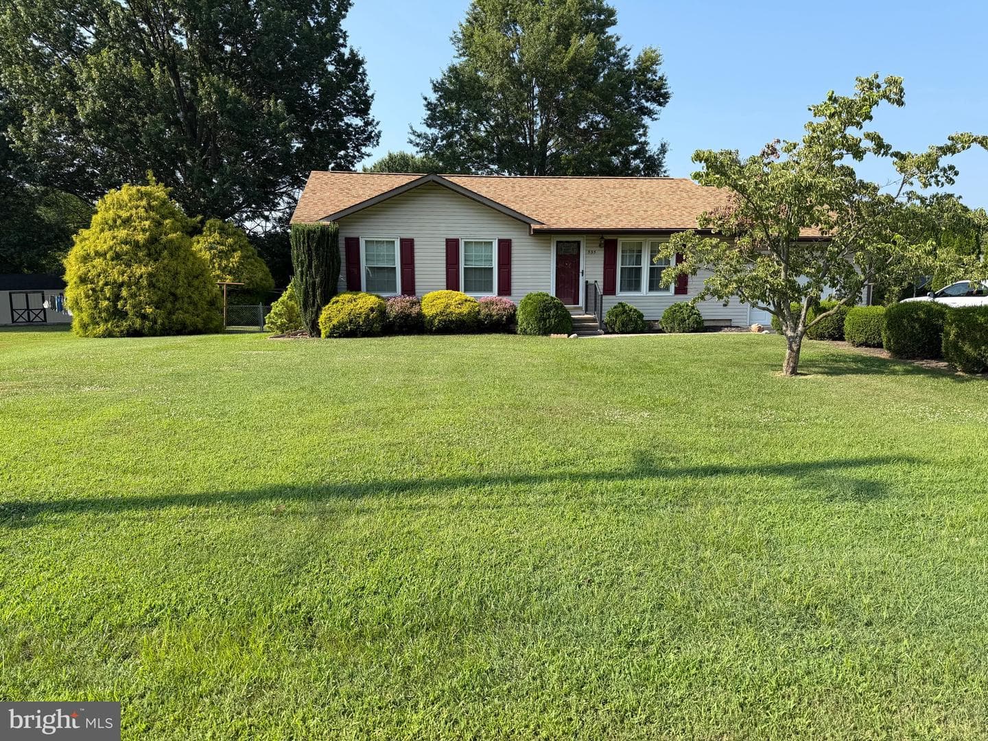 535 Franklin Street photo 1
