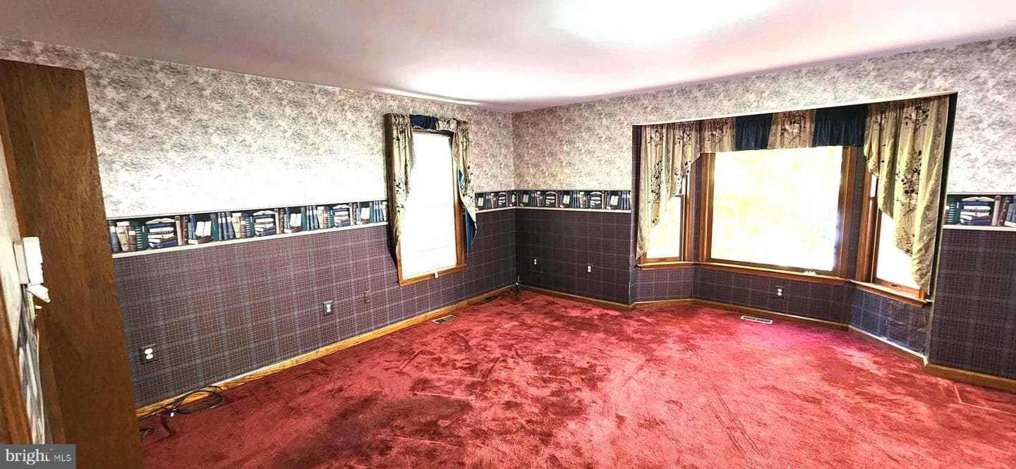 405 Crabapple Court photo 11