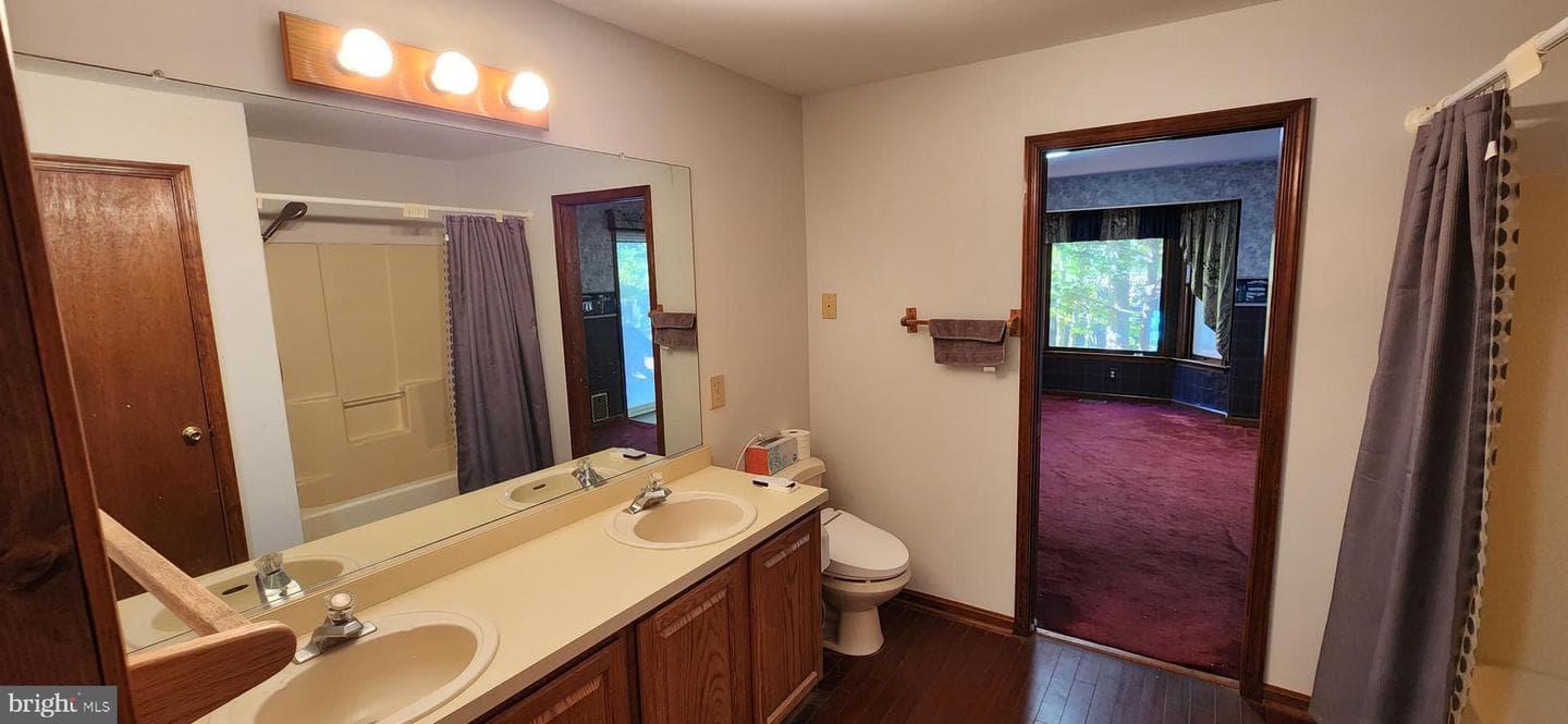 405 Crabapple Court photo 33