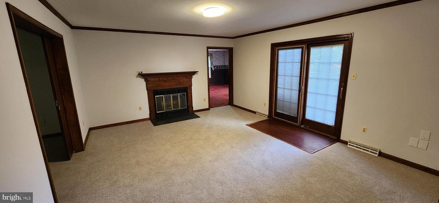 405 Crabapple Court photo 45