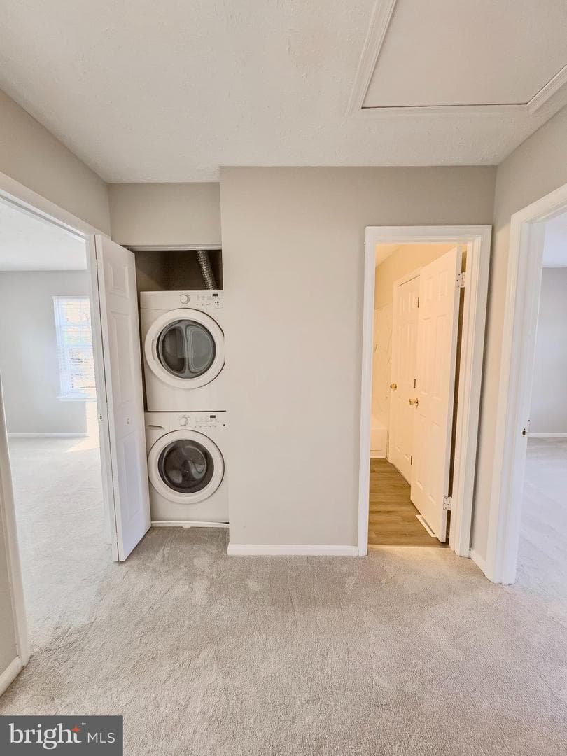 14 Meadowside Court photo 24