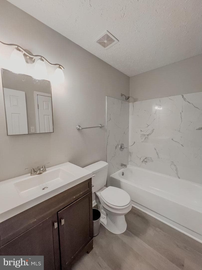14 Meadowside Court photo 25