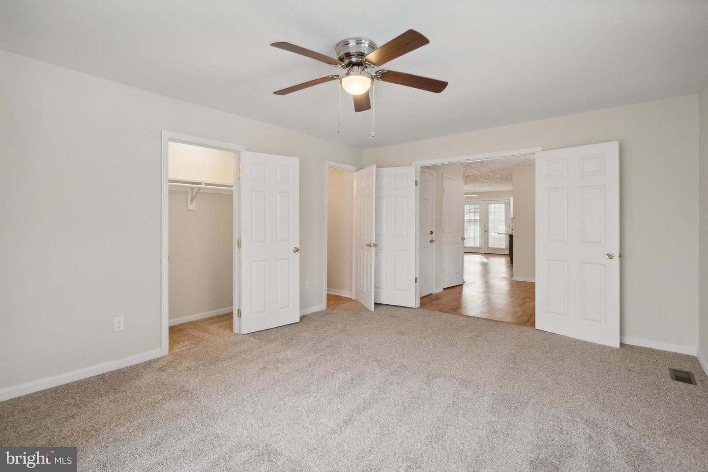 10610 Popes Creek Road photo 7
