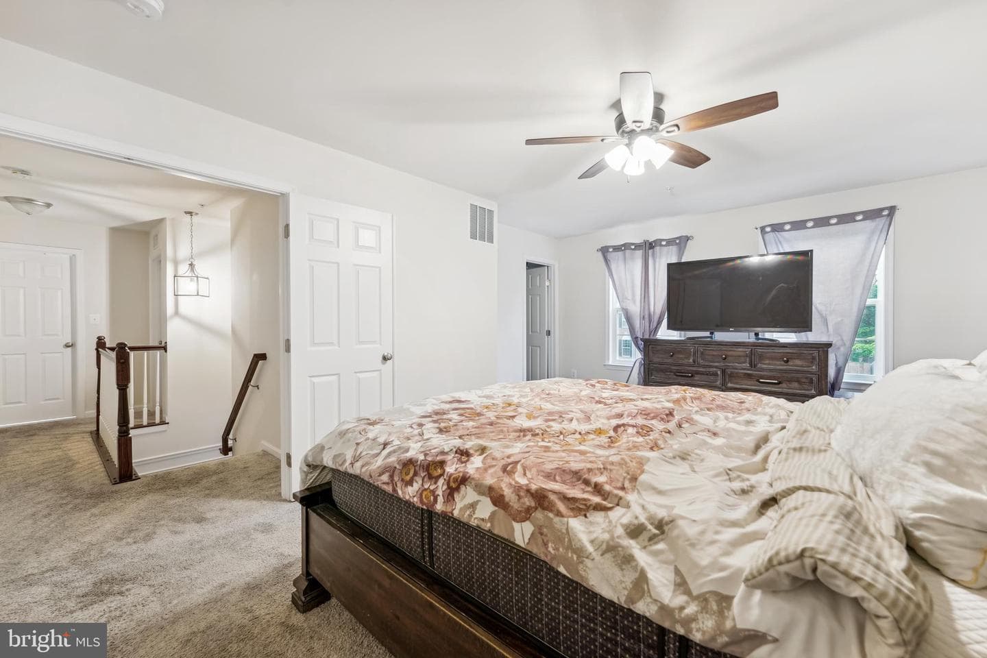 7351 Tottenham Drive photo 22