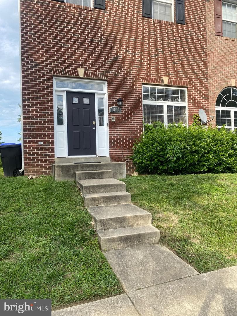 11910 Calico Woods Place photo 4