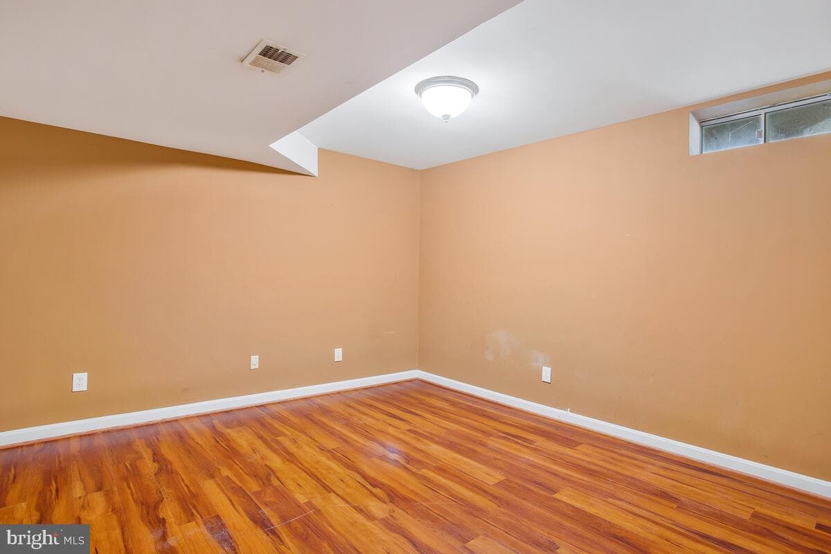 2312 Kanegis Drive photo 40