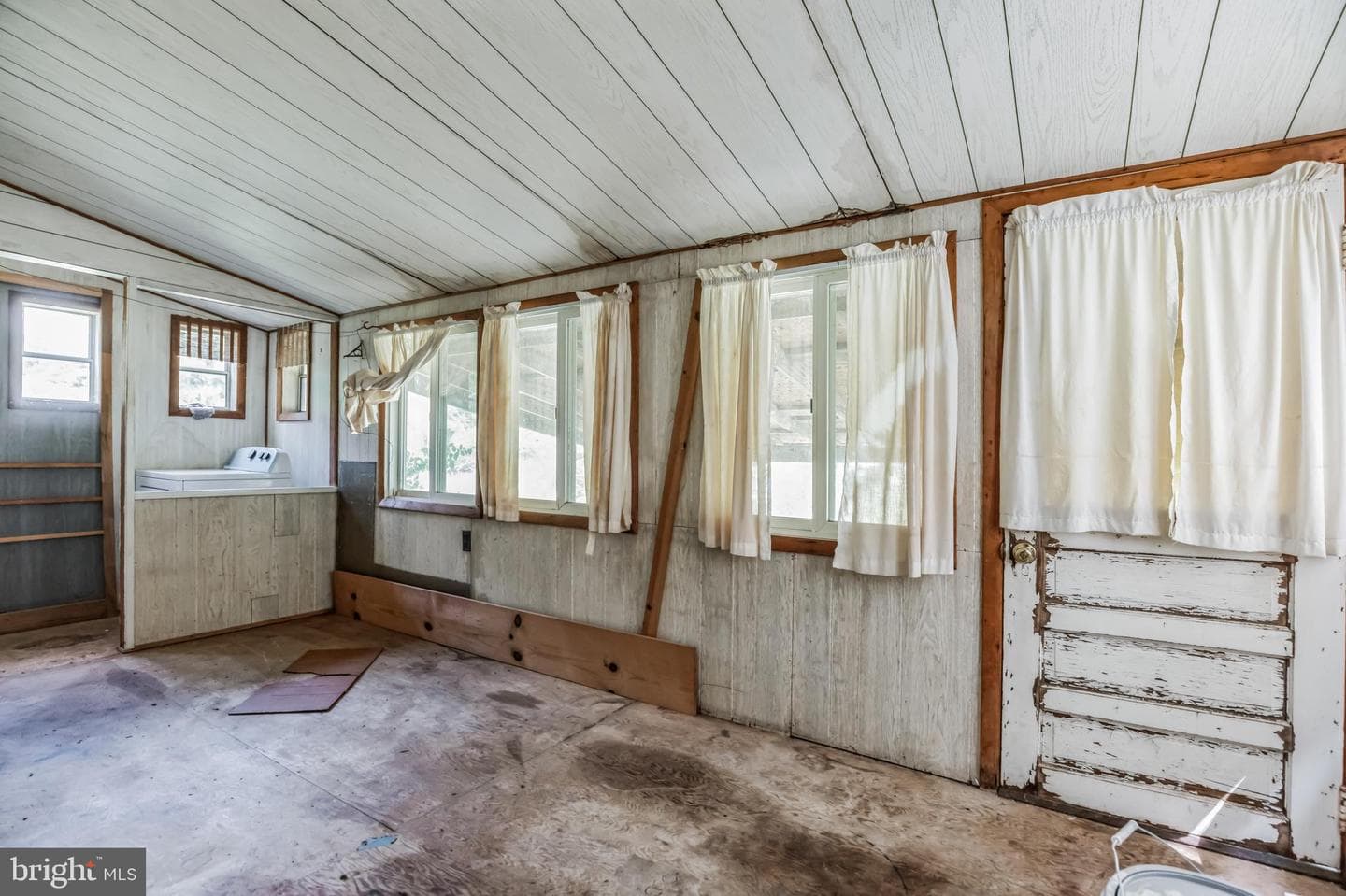 13533 Furbush Road photo 14