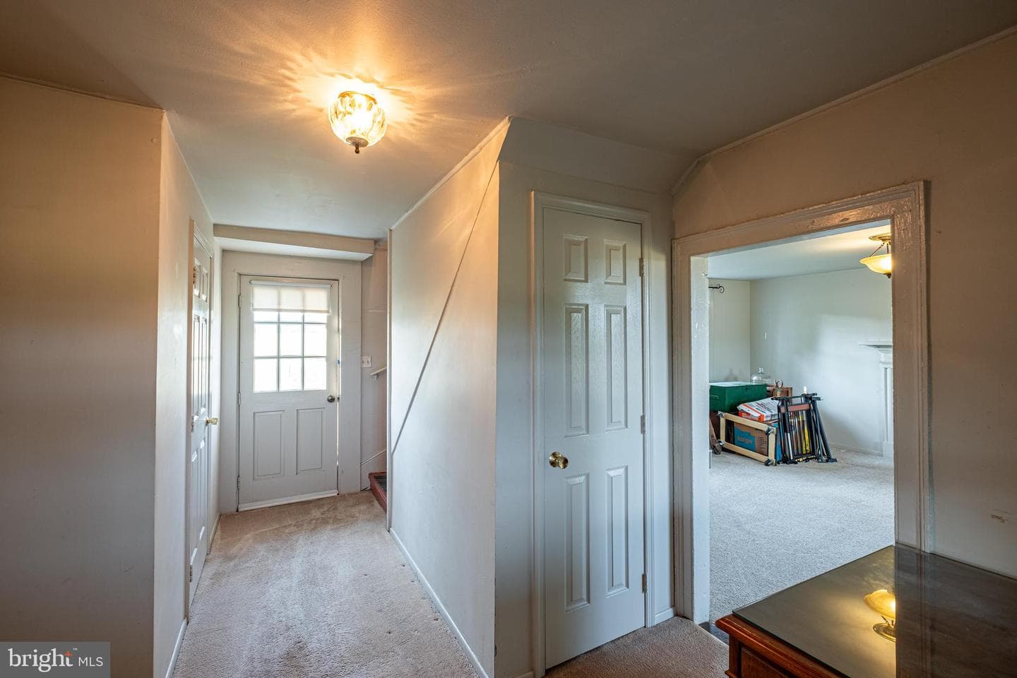 9885 Heatherstone Drive photo 22