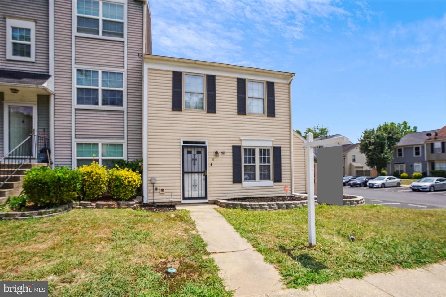 16 Dove Tree Court photo 2