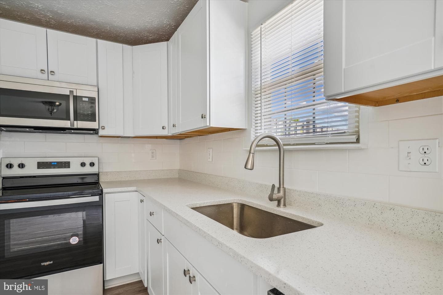 16 Dove Tree Court photo 8