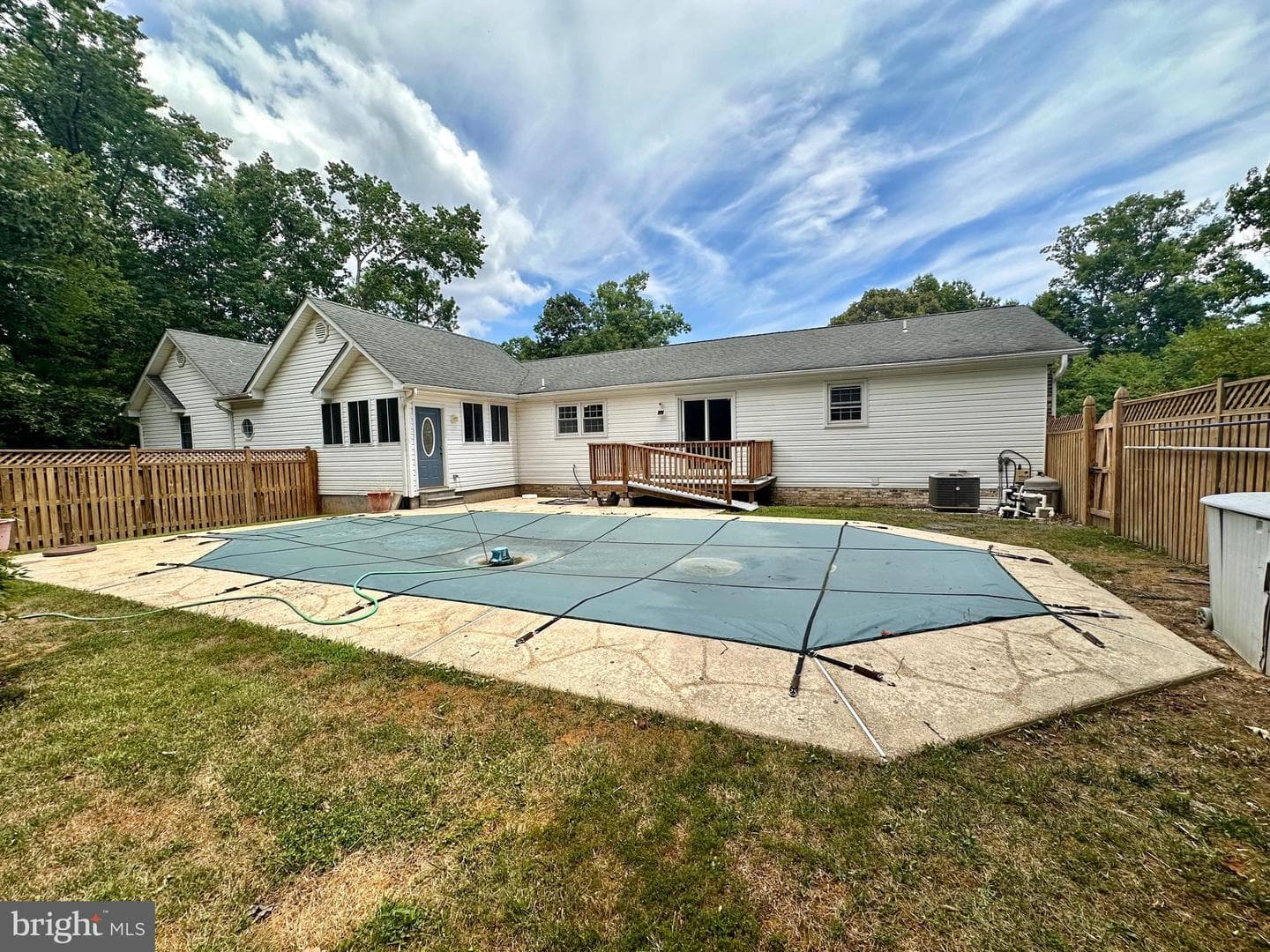 1398 Redwood Circle photo 8