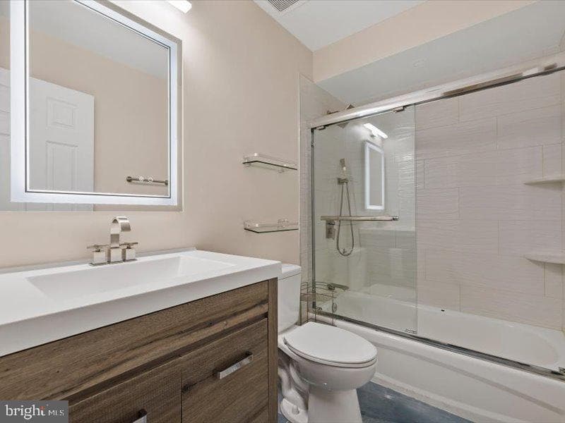 2484 Athens Place photo 15