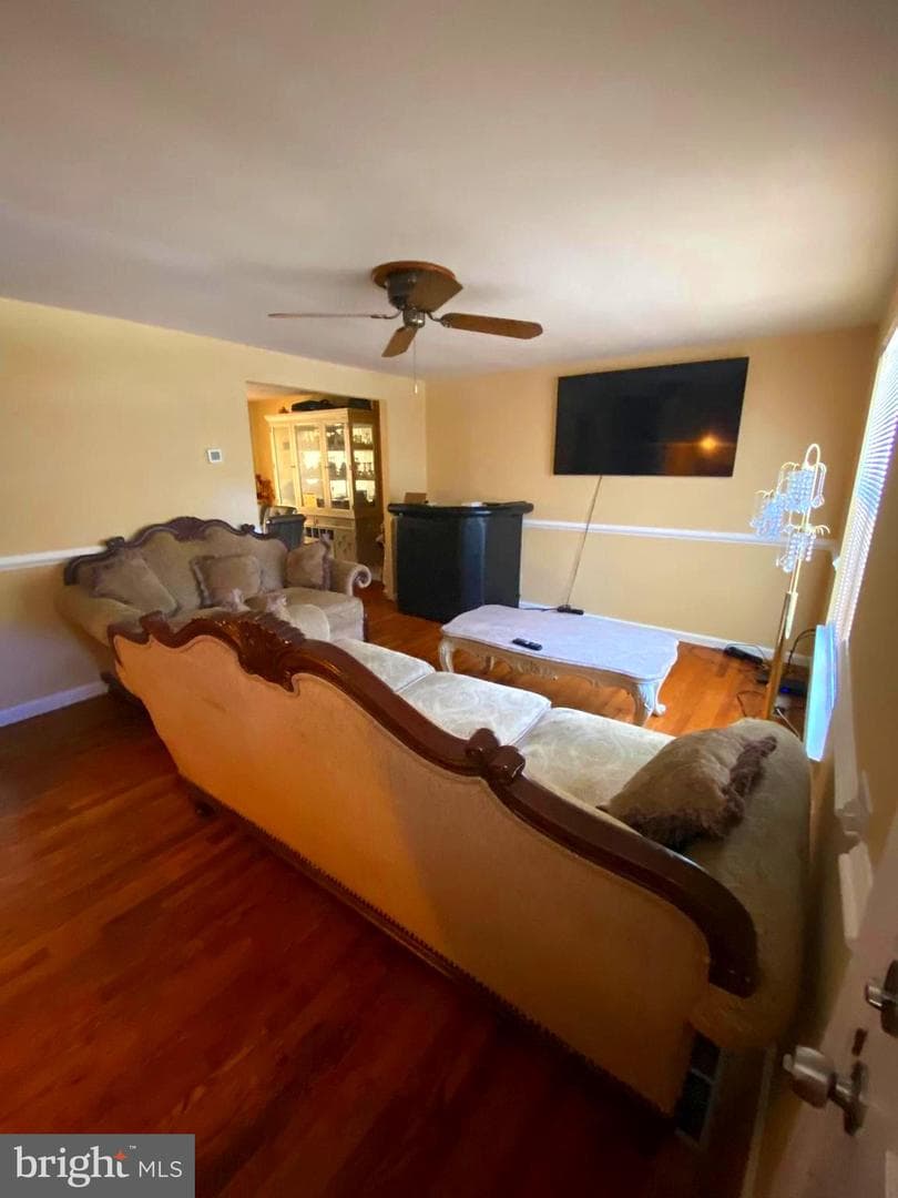 1184 Bannister Circle photo 7