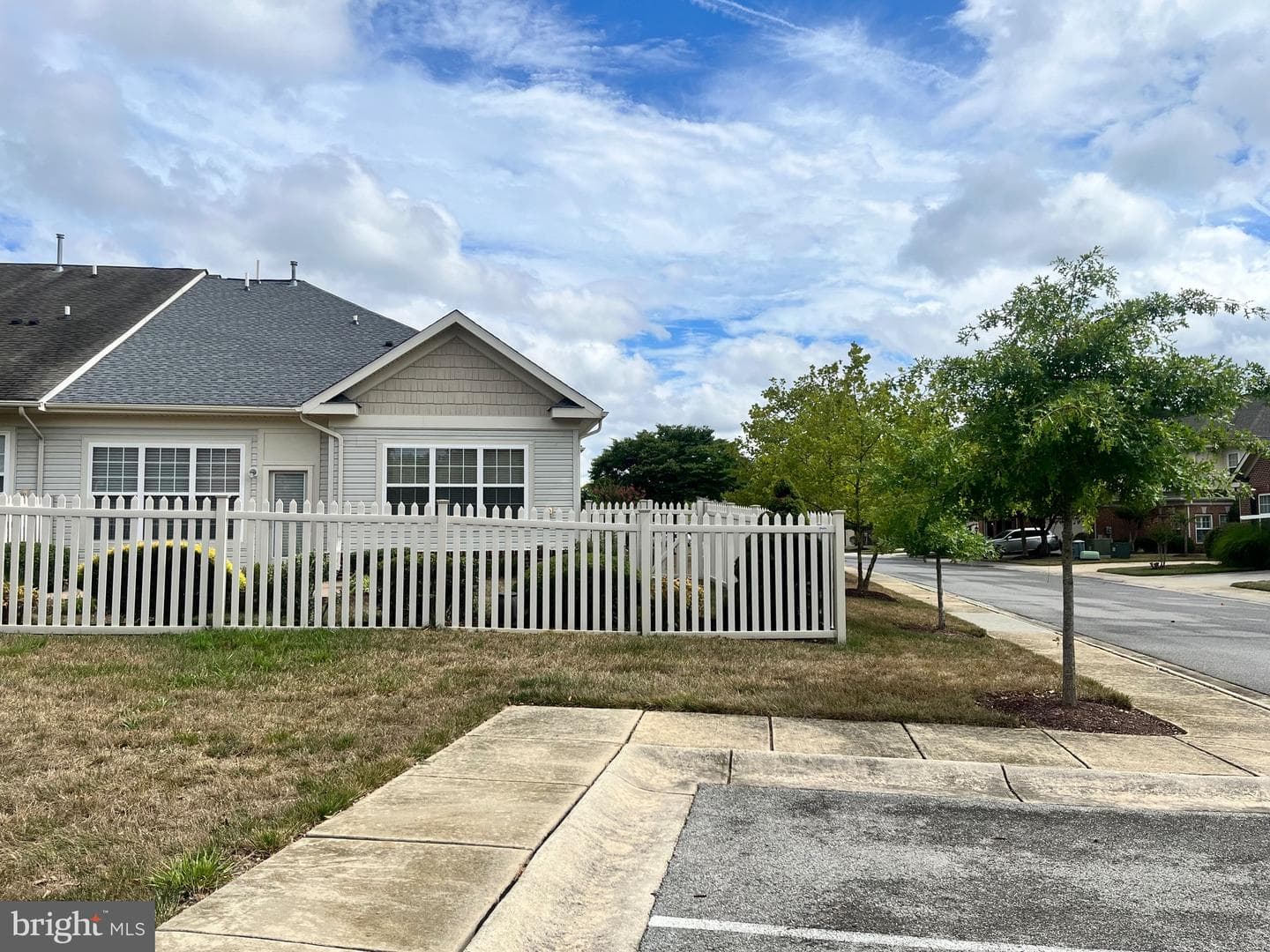 3040 Fullmoon Place photo 27